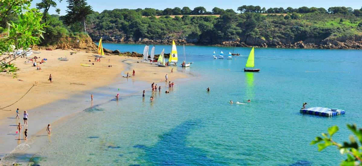 Maison Bord De Mer Avec Jacuzzi Névez エクステリア 写真